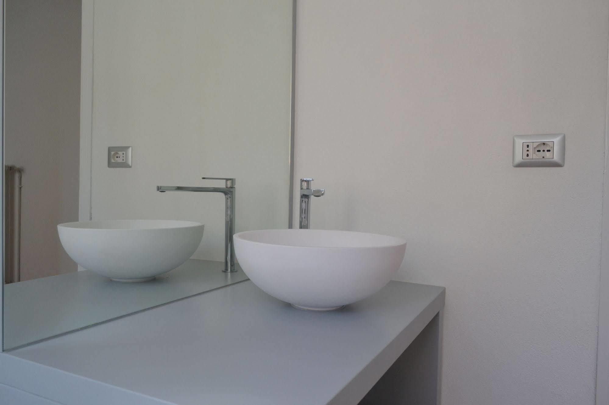 Villa Nina Relais Boutique B&B Carate Urio Экстерьер фото